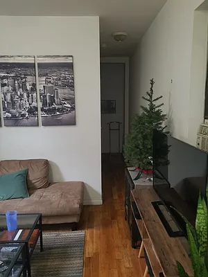 Rented by Sky Management | media 19