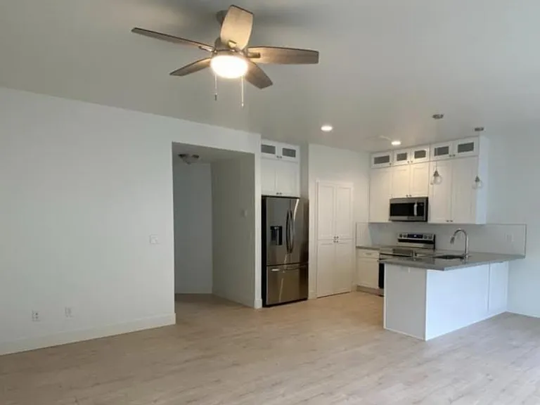 416 S 3 W — Photo 72