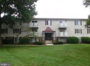 8385 Brockham Dr #29/85D, Alexandria, VA 22309