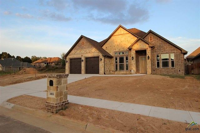 1st image of 18853 Spanish Oak Ct