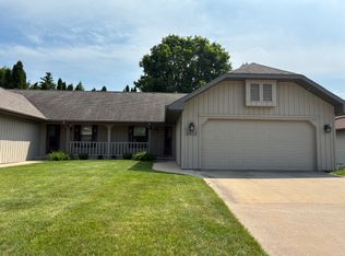 2933 W Creek Valley Ln, Appleton, WI 54914