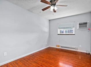 102 Potomac Dr #2, Elyria, OH 44035