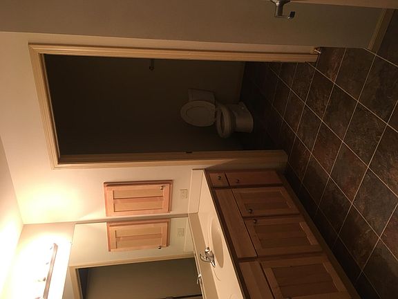 5th image of 2730 W Lisbon Ave