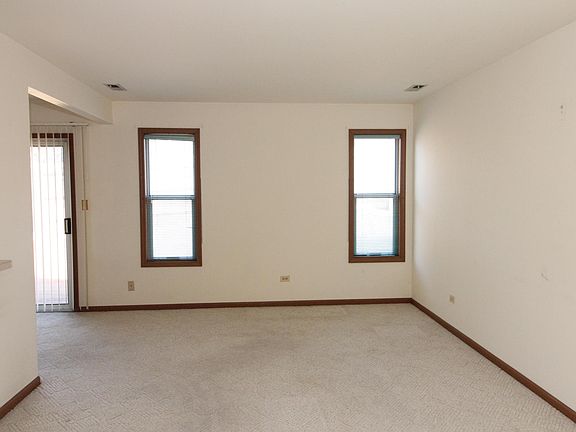 2nd image of 5109 Pembrook Ct