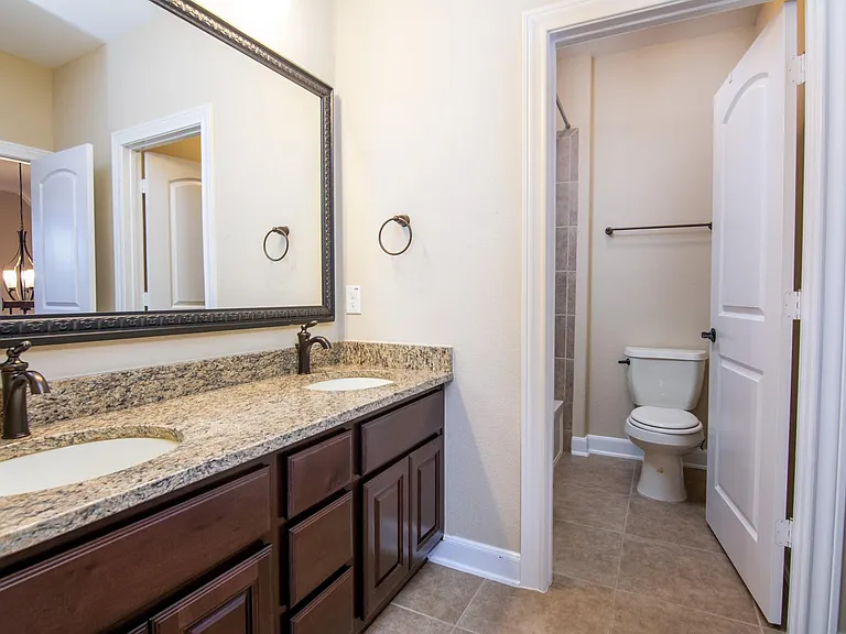 34 Canoe Bend Ct — Photo 37