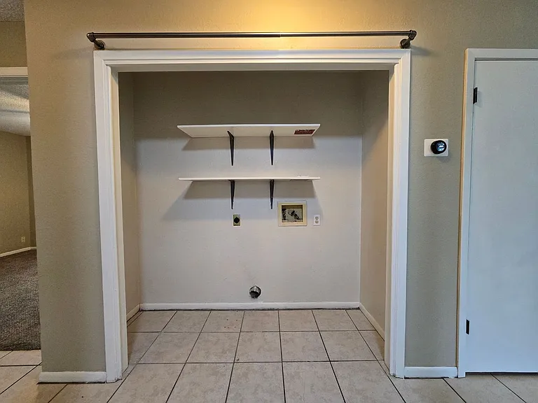 1710 Joy Dr — Photo 13