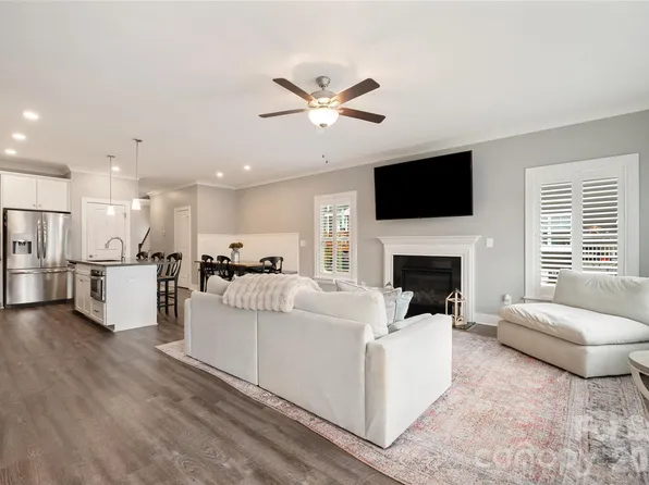 414 King St, Waxhaw, NC 28173