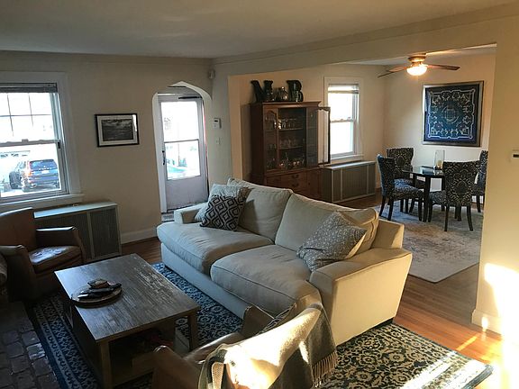 3rd image of 3301 Glenhurst Pl