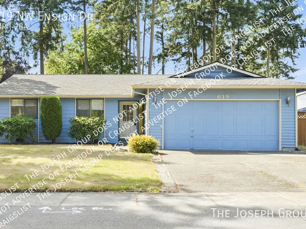 619 NW Ensign Dr, Oak Harbor, WA 98277