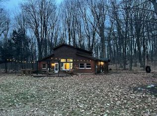 1851 Catob Rd, Harbor Springs, MI 49740