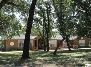 2085 Schneider Rd, Seguin, TX 78155