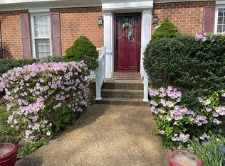 2000 Chepstow Ct, Midlothian, VA 23113