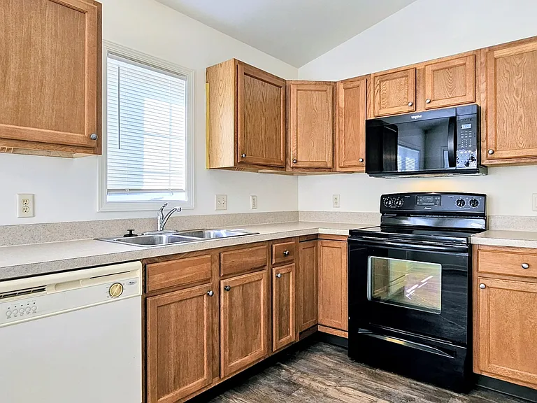 680 Wallingford Rd #106 — Photo 7