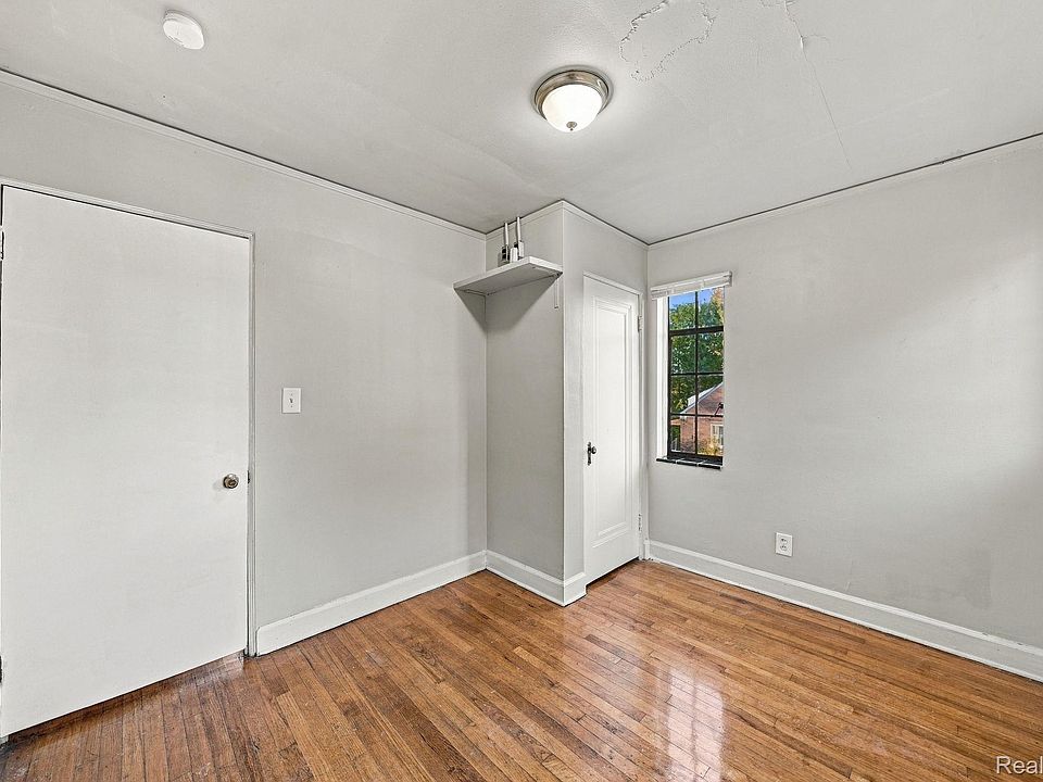 14257 Mansfield St, photo 22
