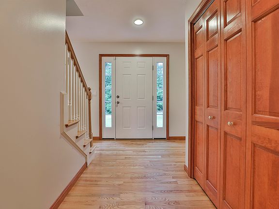 3rd image of 14 Ames Road