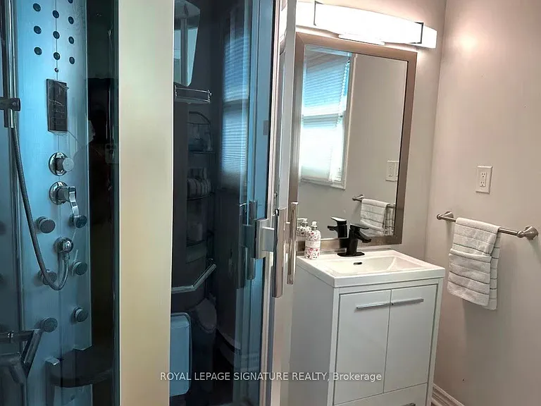 1119 Rebecca St — Photo 9