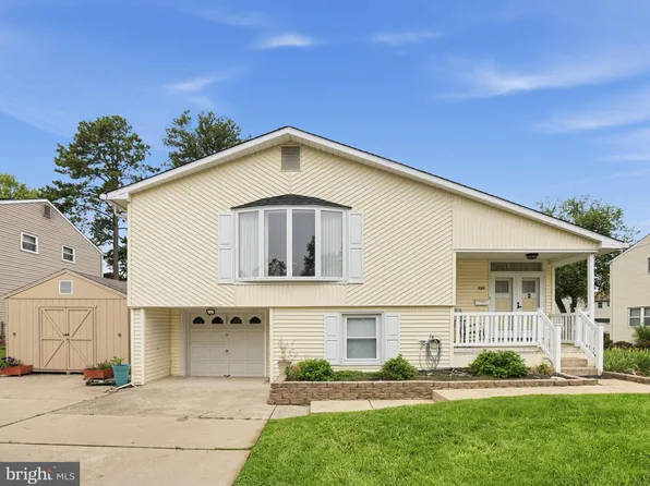 131 Jacqueline Ave, Delran, NJ 08075