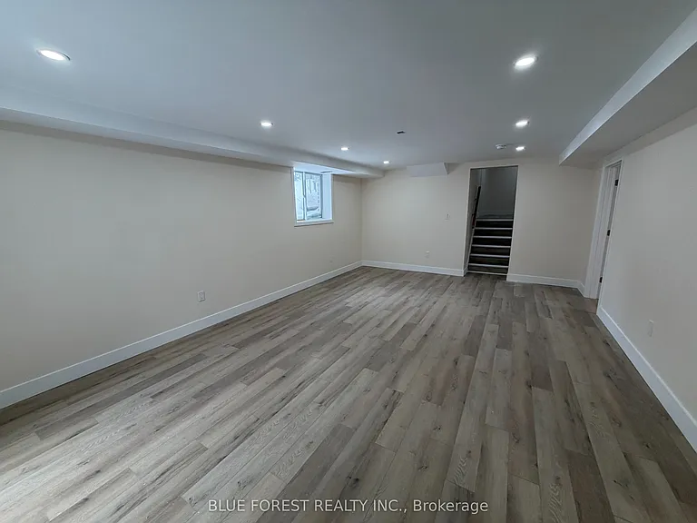 370 Jonathan St #LOWER — Photo 8