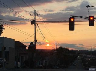 536 Rutherford Ave, Lyndhurst, NJ 07071