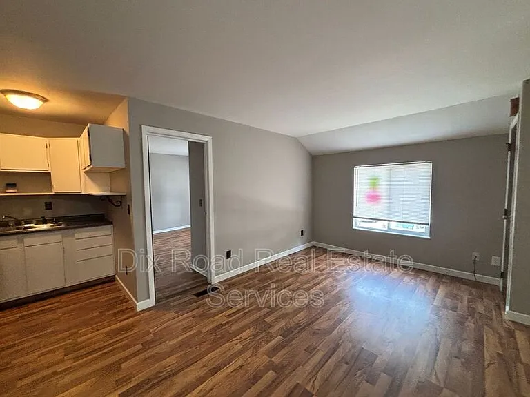 3125 Harrison St #2 — Photo 5