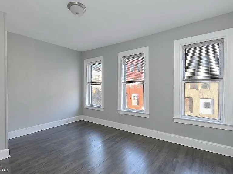 1037 Edmondson Ave #2 — Photo 7