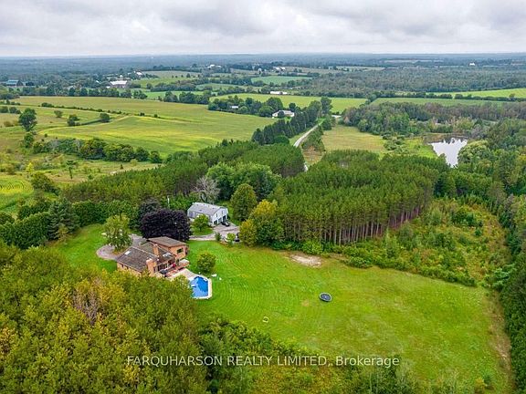 3rd image of 729 Fowlers Rd