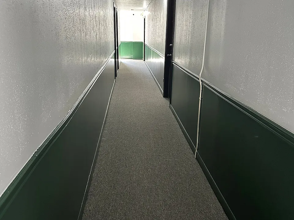 3C is door way is on the right side