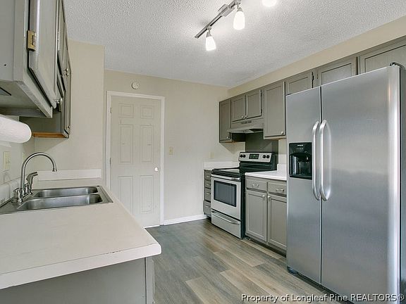 4th image of 5319 Thackeray Dr