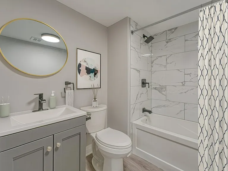 1344 Waverley Cres #2 — Photo 16