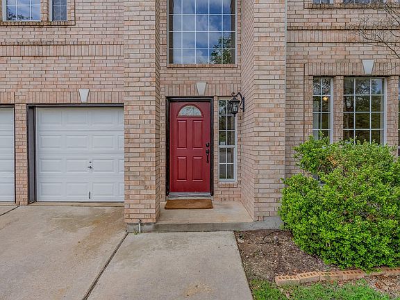 2nd image of 11505 Emerald Falls Dr