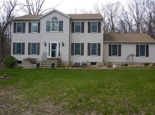 57 N Nabby Rd, Danbury, CT 06811