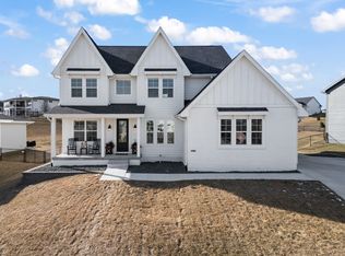 680 Belmont Blvd, Waukee, IA 50263