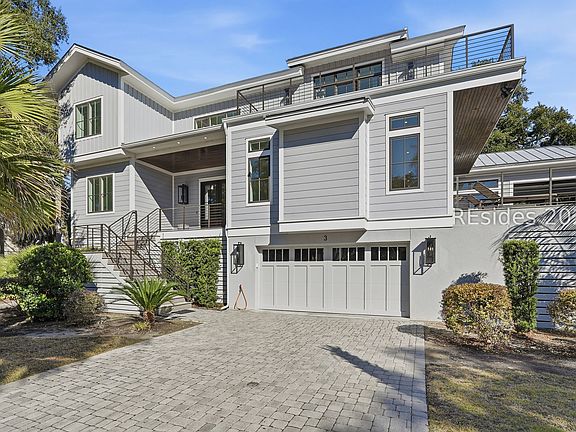 2nd image of 3 Driftwood Ln