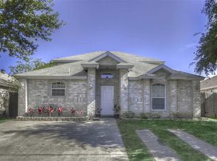 725 Elk Dr, Laredo, TX 78045