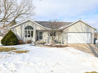 361 South Buckingham BOULEVARD, Whitewater, WI 53190