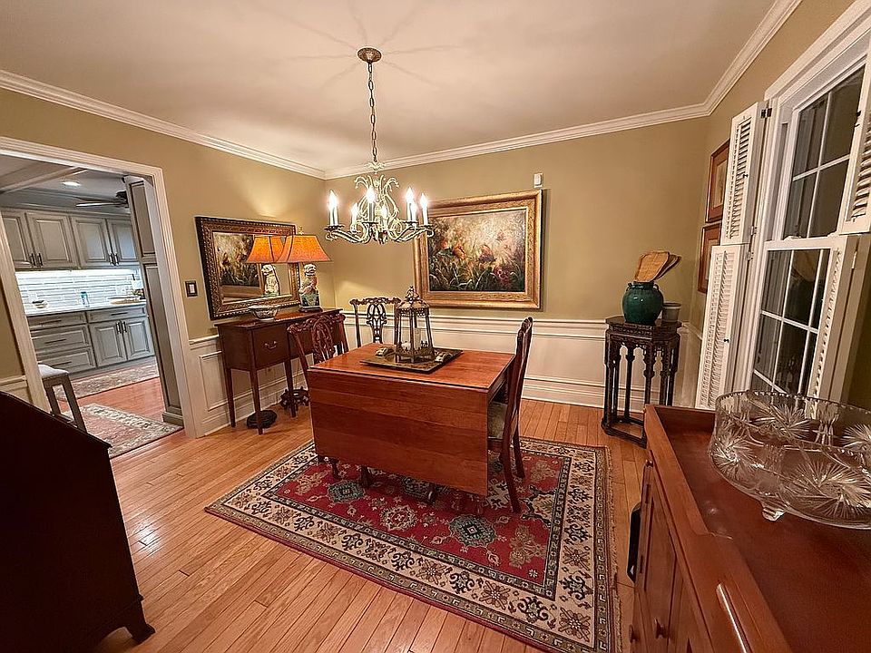1st image of 70 Lynch Ln