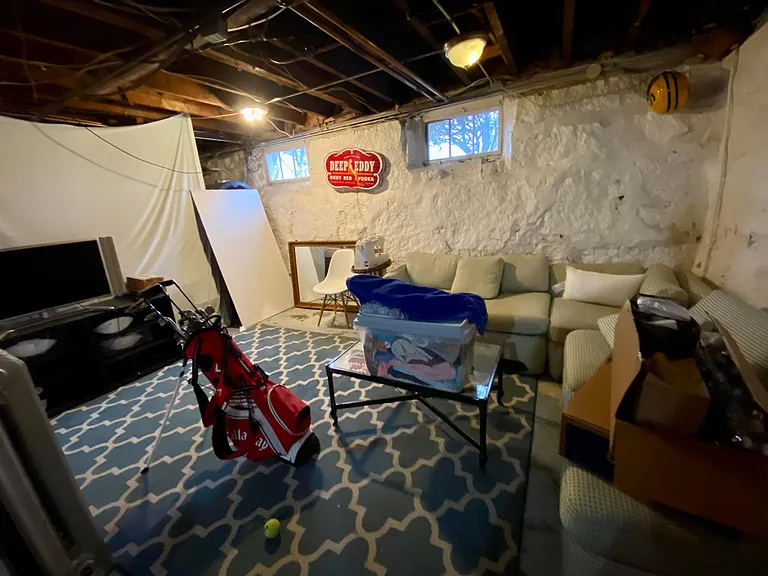 482 Beale St #HOUSE — Photo 26