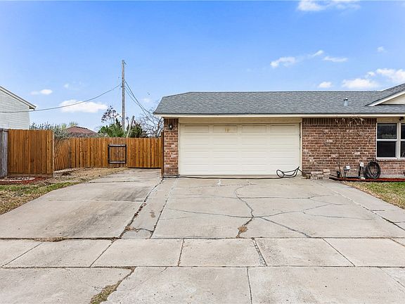 4th image of 4933 Valley Mill Drive