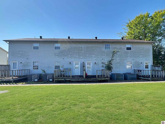 5th image of 906 Southwood Dr
