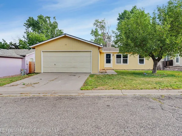 23 E Bonanza Pl, Parachute, CO 81635
