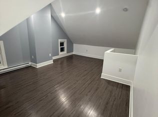 24 S 2nd St, Wormleysburg, PA 17043