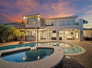 7426 NW 116th Ln, Pompano Beach, FL 33076