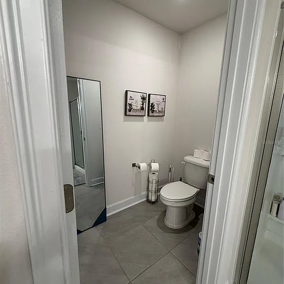 93 Royal Oak Dr — Photo 24