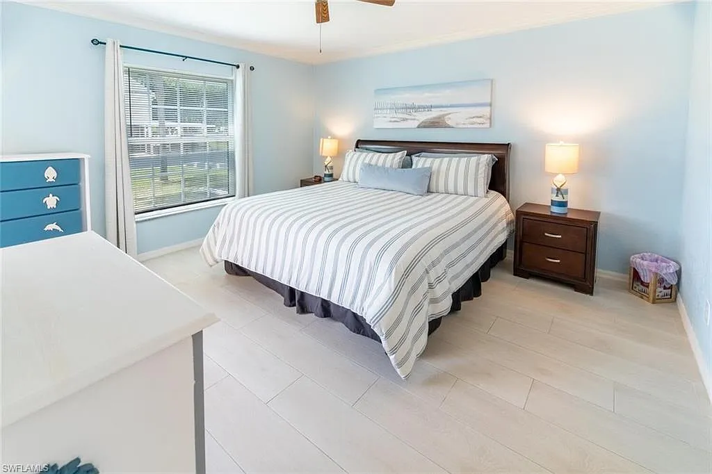 3 bed, 2.0 bath, 1374 sqft, $6,500 — Photo 1