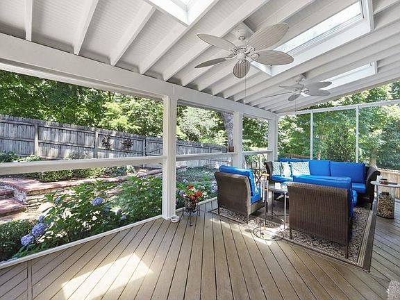 5th image of 217 Northridge Cir