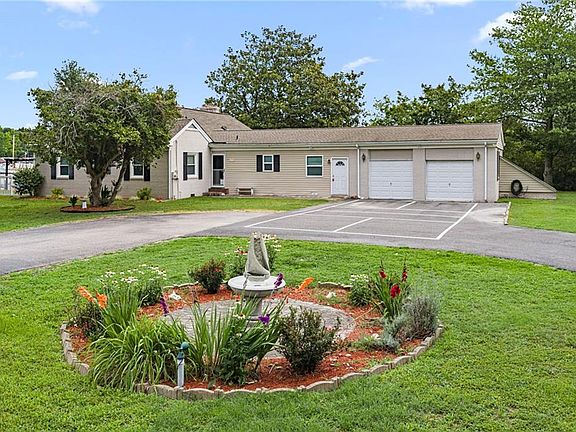 2nd image of 2079 Riverwalk Ln