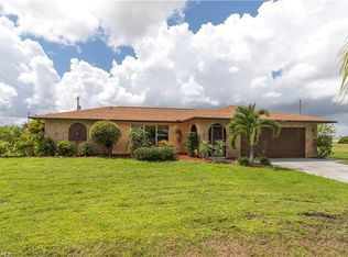 1514 NE 17th St, Cape Coral, FL 33909