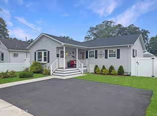 31 Briarwood Ave, Keansburg, NJ 07734