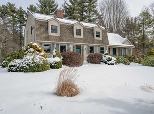 16 Brookview Dr, Pelham, NH 03076