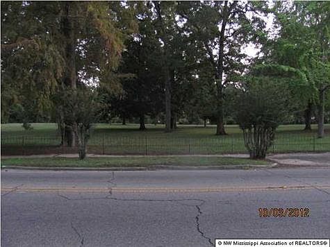 2nd image of 340 Salem Ave